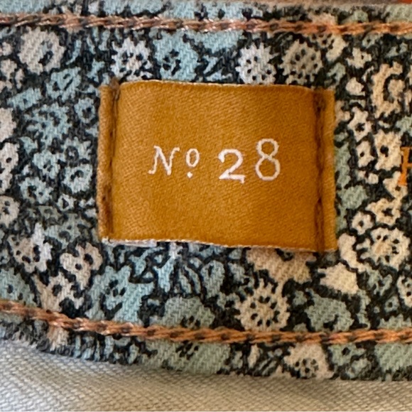 Pilcro Anthro Ditsy Floral Retro Spinoff Cottagecore Cropped Ankle Skinny Jeans - Picture 8 of 13